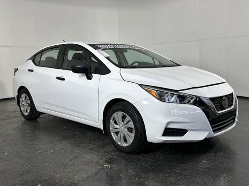 2021 Nissan Versa 1.6 S