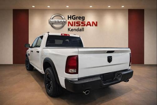Bright White Clearcoat 2024 RAM 1500 Classic Warlock Crew Cab 4x4 5'7' Box