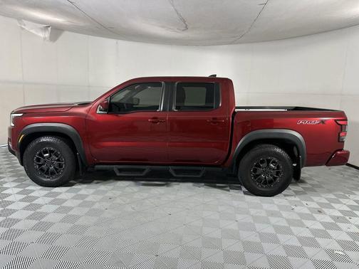 Cardinal Red Metallic Tricoat 2023 Nissan Frontier PRO-X