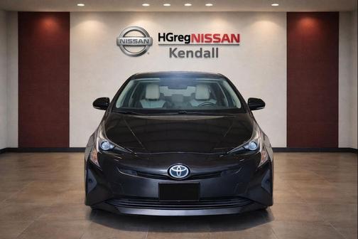 2018 Toyota Prius Three