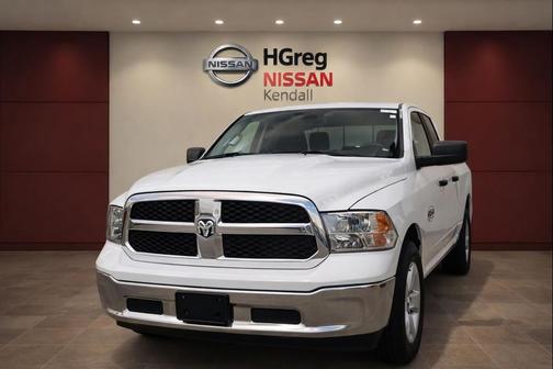 Bright White Clearcoat 2022 RAM 1500 Tradesman