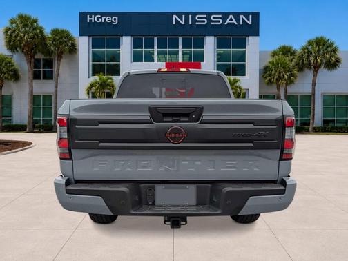 Boulder Gray Pearl 2026 Nissan Frontier PRO-4X