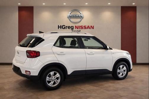Ceramic White 2020 Hyundai VENUE SEL