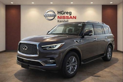 2024 INFINITI QX80 Luxe