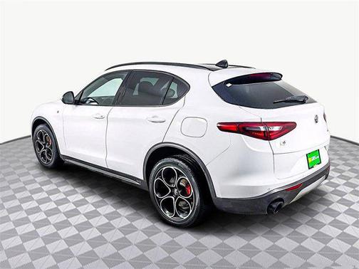 2022 Alfa Romeo Stelvio Ti
