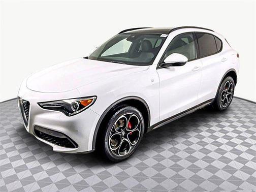 2022 Alfa Romeo Stelvio Ti