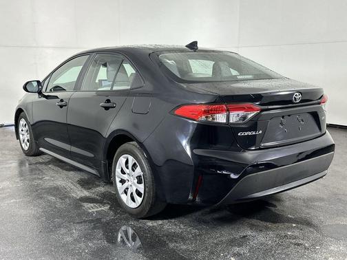 Midnight Black Metallic 2025 Toyota Corolla LE