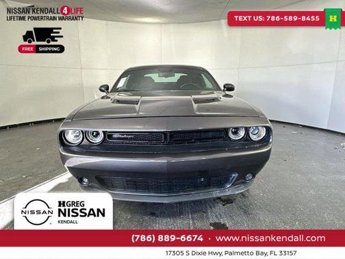 2022 Dodge Challenger SXT