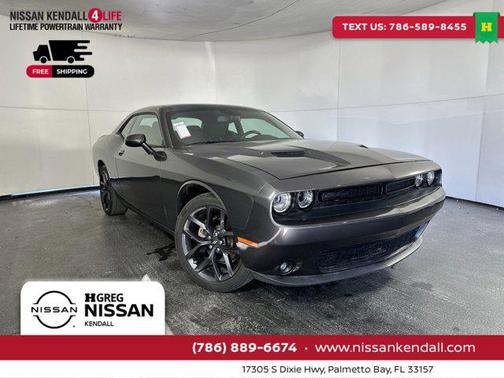 2022 Dodge Challenger SXT