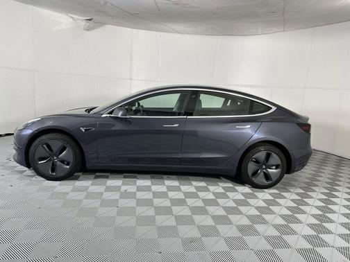 Solid Black 2019 Tesla Model 3 Standard Range Plus