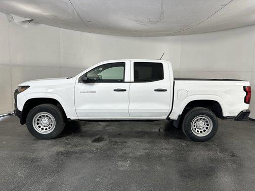 2024 Chevrolet Colorado WT