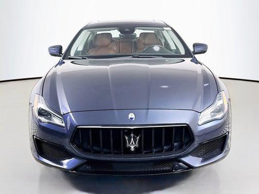 2022 Maserati Quattroporte Modena Q4