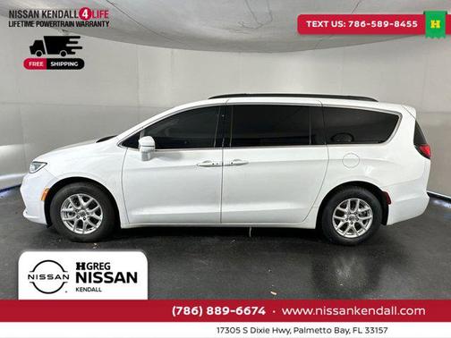 2022 Chrysler Pacifica Touring L