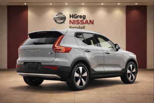 Gray 2024 Volvo XC40 B5 Plus Bright Theme