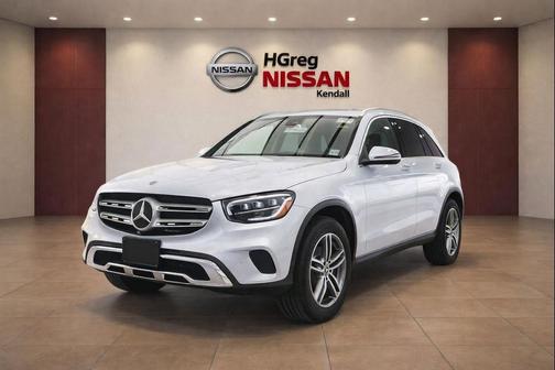 Cirrus Silver Metallic 2022 Mercedes-Benz GLC 300 4MATIC