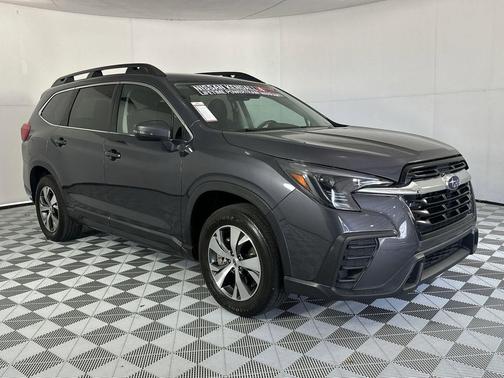Magnetite Gray Metallic 2023 Subaru Ascent Premium 8-Passenger