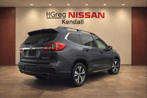Magnetite Gray Metallic 2023 Subaru Ascent Premium 8-Passenger