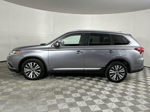 2020 Mitsubishi Outlander SEL