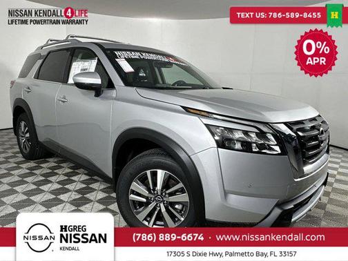 2025 Nissan Pathfinder SL 4WD