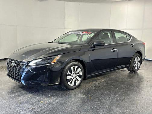 2024 Nissan Altima S FWD