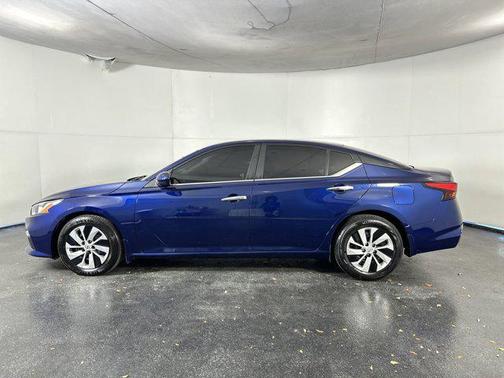 2021 Nissan Altima S FWD