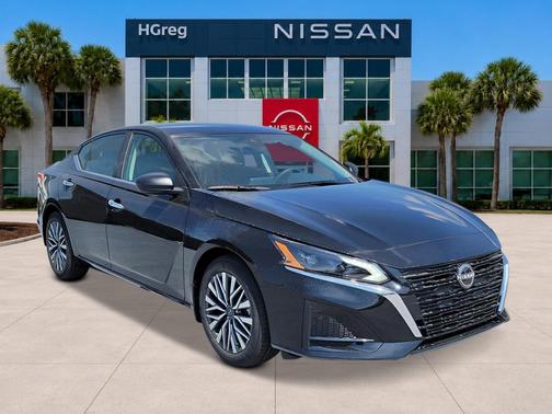 Super Black 2026 Nissan Altima 2.5 SV