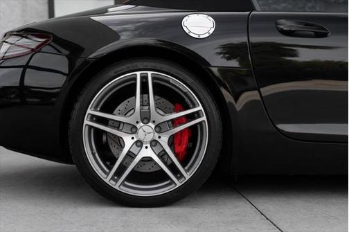 2012 Mercedes-Benz SLS AMG Base
