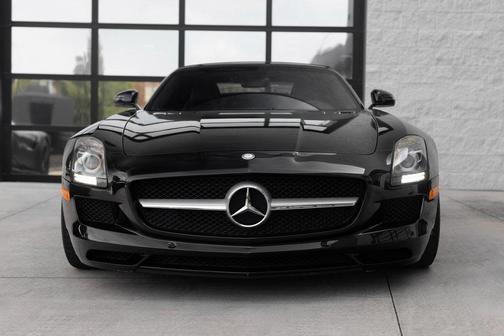 2012 Mercedes-Benz SLS AMG Base