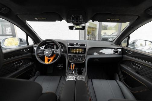 2023 Bentley Bentayga Azure