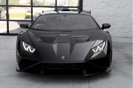 2022 Lamborghini Huracan STO Coupe