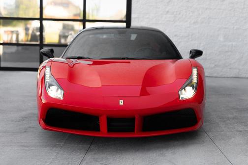 Rosso Corsa 2017 Ferrari 488 GTB