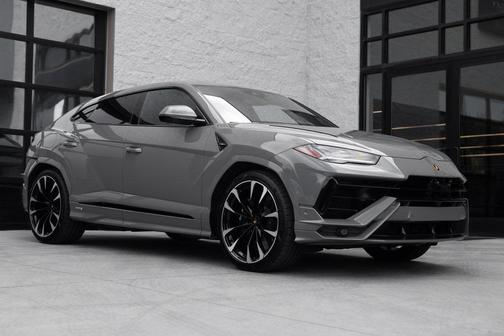 2024 Lamborghini Urus S
