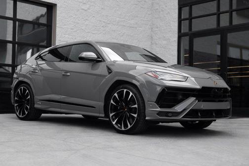 2024 Lamborghini Urus S