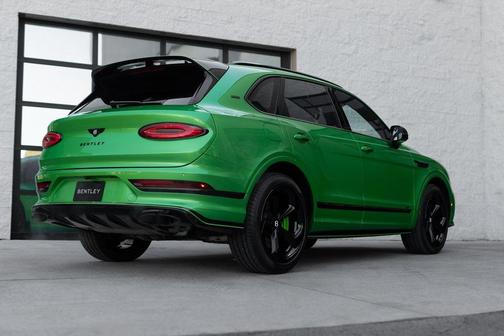 2025 Bentley Bentayga S Black Edition