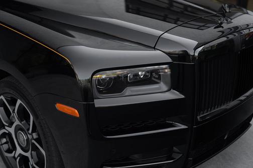 Black Diamond 2023 Rolls-Royce Cullinan Black Badge