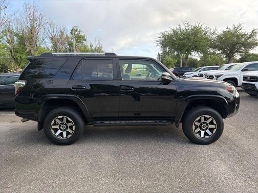 Midnight Black Metallic 2017 Toyota 4Runner TRD Off Road Premium
