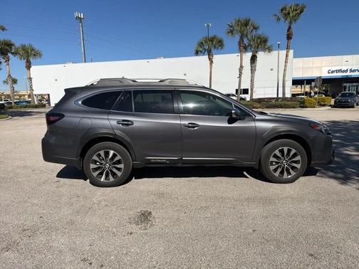 2024 Subaru Outback Touring XT