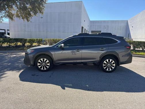 2024 Subaru Outback Touring XT