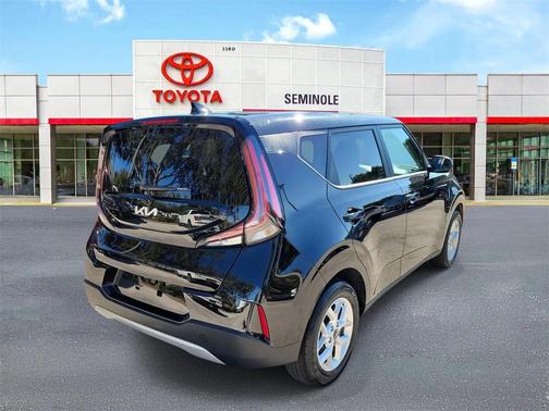 2025 Kia Soul LX