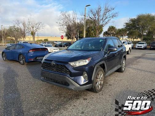 2019 Toyota RAV4 XLE Premium