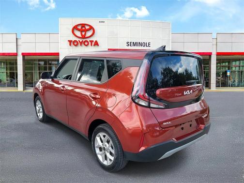 2024 Kia Soul LX