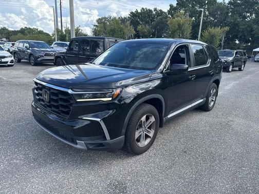 2023 Honda Pilot 2WD EX-L 7 Passenger