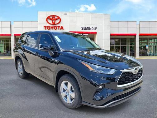 2025 Toyota Highlander LE