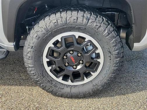 2025 Toyota 4Runner TRD Off Road Premium