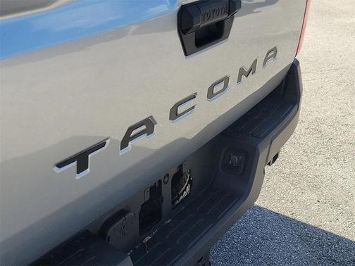 2025 Toyota Tacoma SR