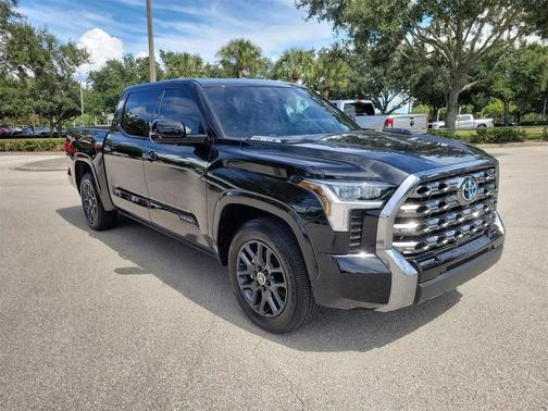 2024 Toyota Tundra Hybrid Platinum