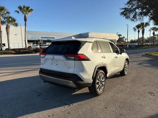 2023 Toyota RAV4 Limited