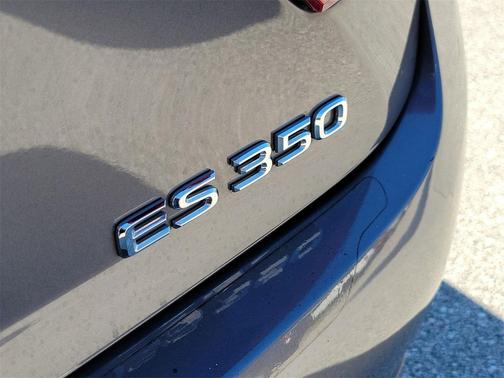 2017 Lexus ES 350 Base