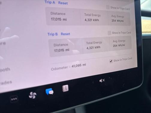 2022 Tesla Model 3 Standard Range