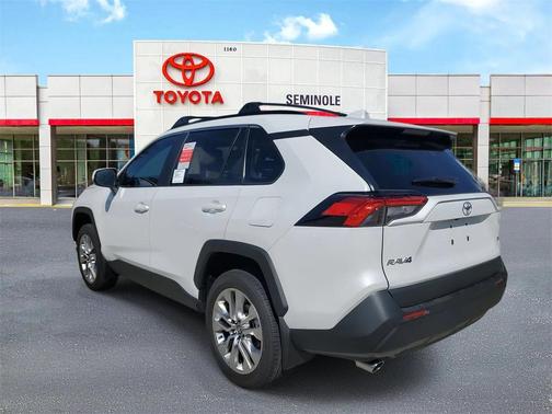 2025 Toyota RAV4 XLE Premium